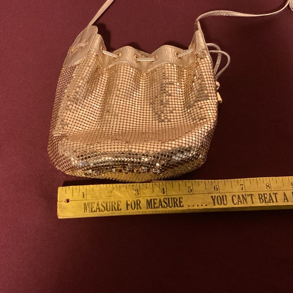 Vintage drawstring evening bag special occasion made in Hong Kong - Picture 8 of 10